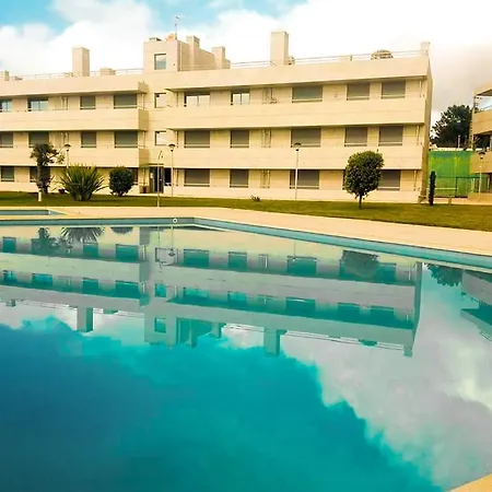 Front - With Swimming Pool, Barbecue And Tennis Court! *