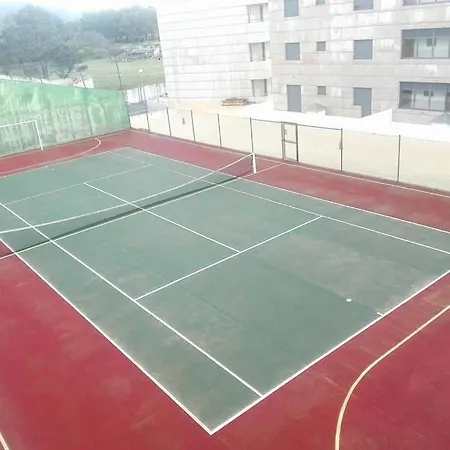 Front - With Swimming Pool, Barbecue And Tennis Court! ビアナドカステロ