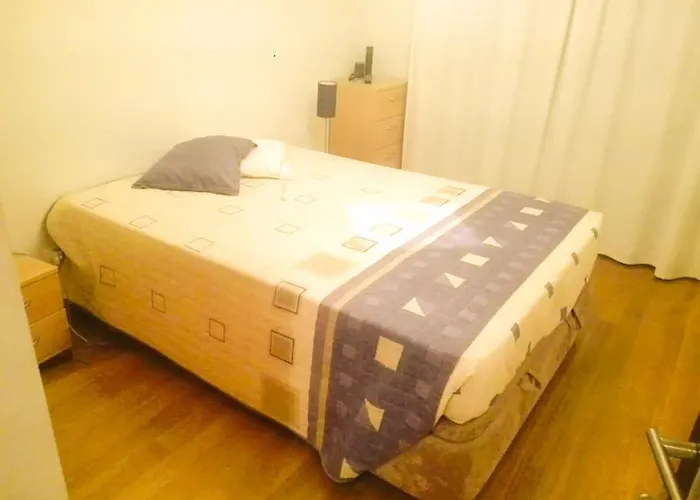 Front - With Swimming Pool, Barbecue And Tennis Court! アパート