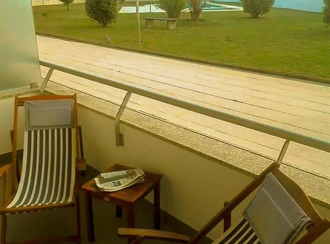 Front - With Swimming Pool, Barbecue And Tennis Court! Διαμέρισμα Βιάνα ντο Καστέλο